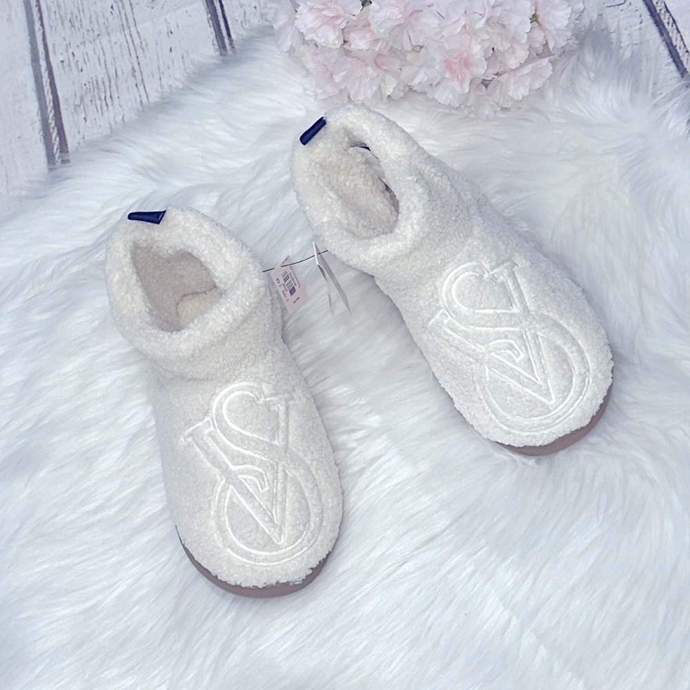 Victorias Secret Plush Fleece Sherpa  Booties Cream Buzz Womens Size Medium 7/8